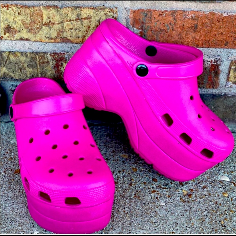 Platform garden clog. Like crocs